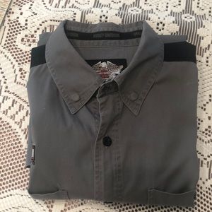 Men’s size L Harley cotton shirt sleeve shirt